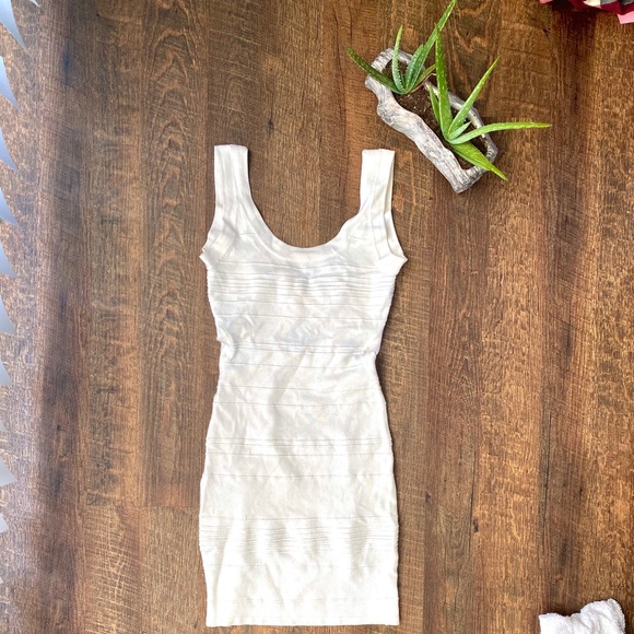 Forever 21 Dresses & Skirts - White Bodycon Dress